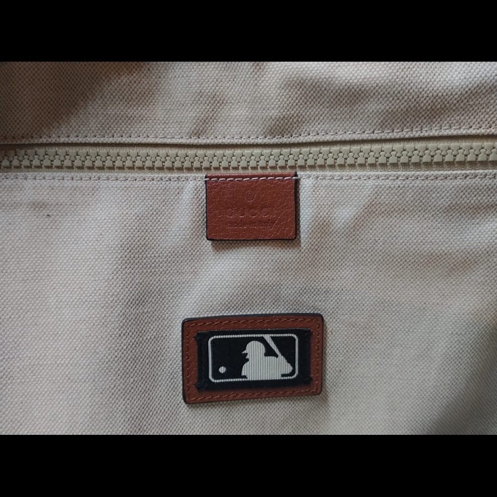 Gucci Limited Edition NY‎ Yankees Medium Backpack - Picture 12 of 12